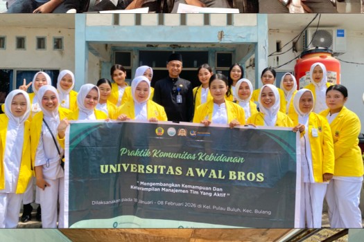 Praktik Komunitas Program Studi Sarjana Kebidanan Universitas Awal Bros